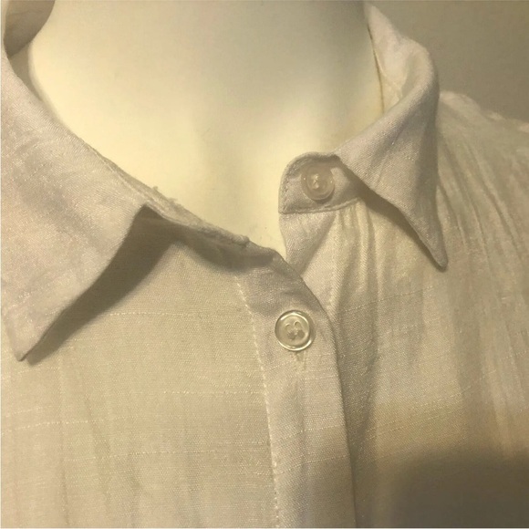 H&M Divided Long Shirt with Applique White Long Sleeve Buttons At cuff Size 14 - Picture 4 of 16